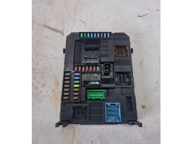 Блок комфорта E1111753, 20150305   Peugeot 2008 I   