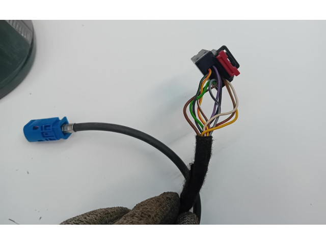 Zpětné zrcátko Volkswagen Touareg II 2011 7P6857507S