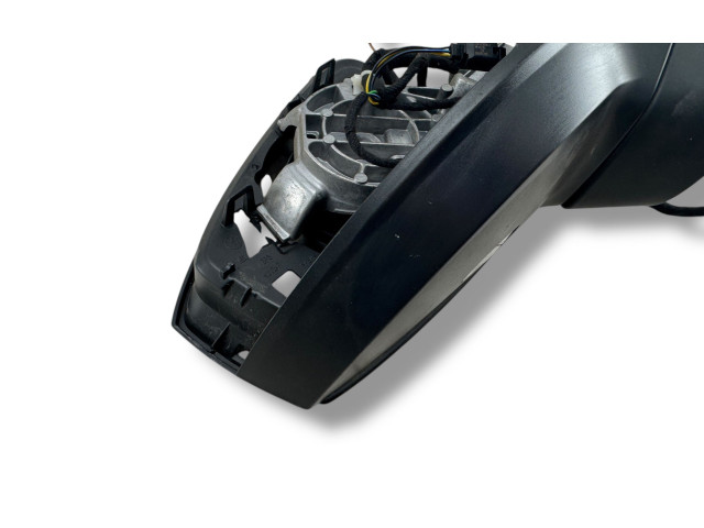 Zpětné zrcátko  Volkswagen Tiguan 2021  761857502B  