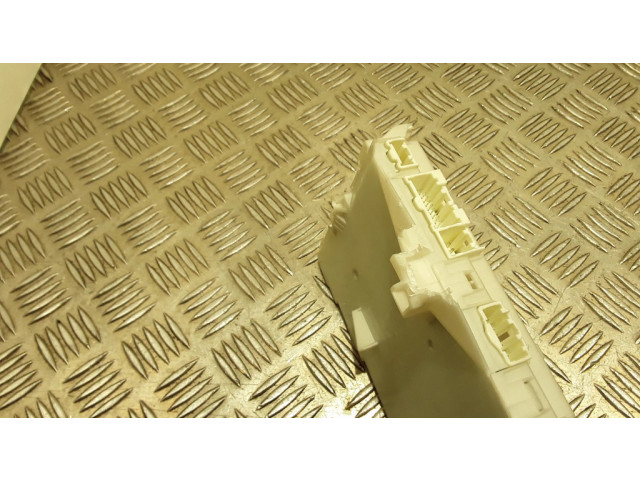 Блок комфорта GES267560A Mazda 6