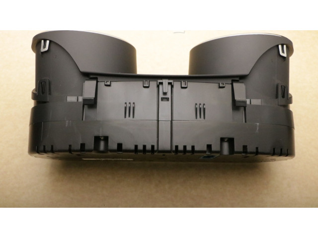 Спидометр (приборный щиток) 5L0920840M, 5L0920840M   Skoda Yeti (5L)