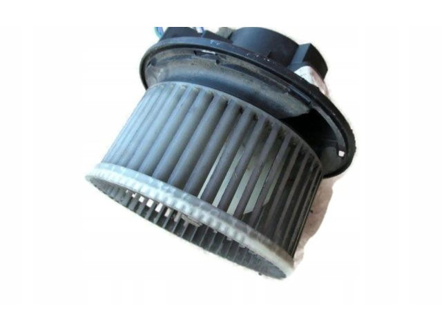 Вентилятор печки Jeep Cherokee III KJ