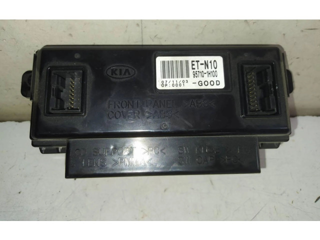 Дисплей 957101H100 KIA Ceed