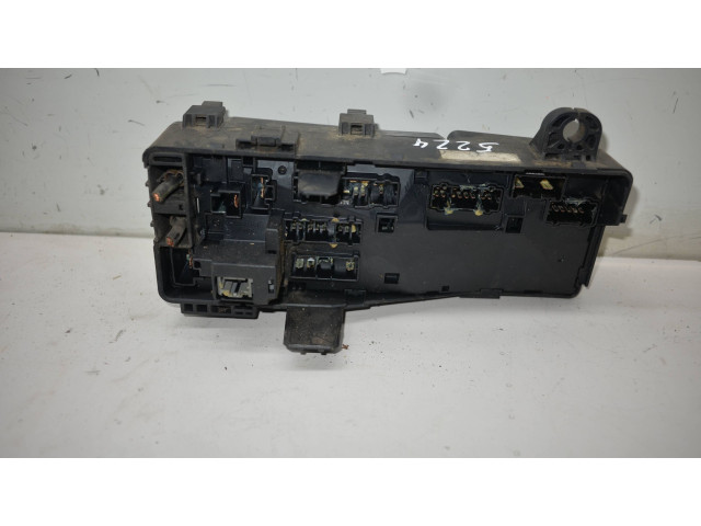 Блок предохранителей 6913388 Honda Accord