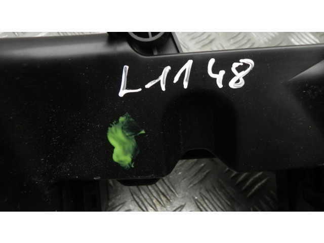 Блок предохранителей  8X2T14A003AA   Jaguar XF    