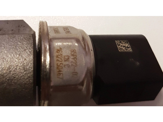 Топливная рампа A6510700700, 1612250467   Mercedes-Benz GLA W156 1.6 