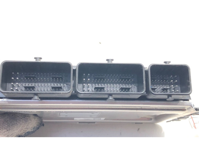 Блок управления двигателем Блок управления 237105098S Dacia Duster II