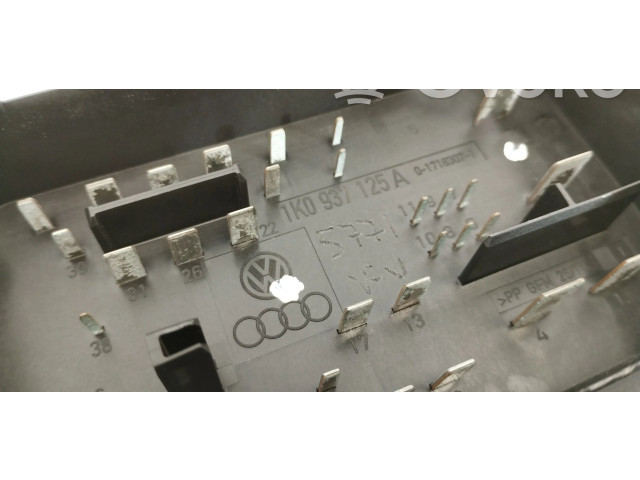 Pojistková skříňka Řídící jednotka BSM 1K0937125A Seat Altea 2005