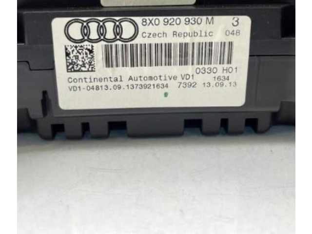 Панель приборов Audi A1