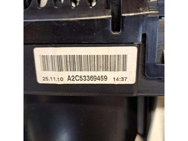 Přístrojová deska Mercedes-Benz C W204 2011 A2C53369459