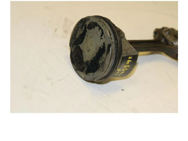 Поршень с шатуном G3LA 04FK133B Hyundai i10