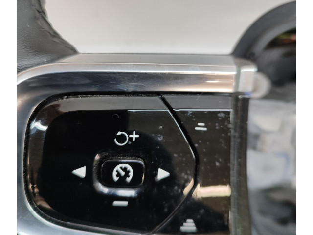 Руль Polestar 2 2020 - года 32227329