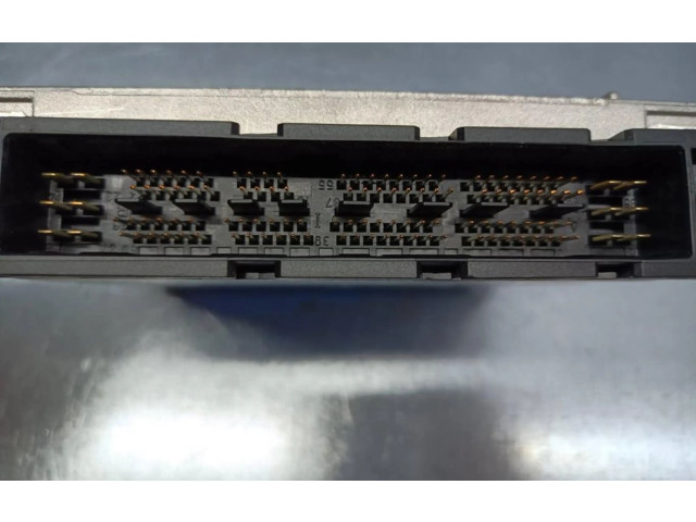 Блок управления двигателем Блок управления 1039S04101   Volvo XC90