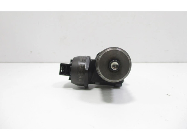 Форсунка 038130073AG    Skoda Superb B6 (3T)   