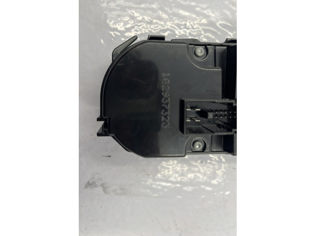 Блок управления климат-контролем 2469003616 Mercedes-Benz A W176