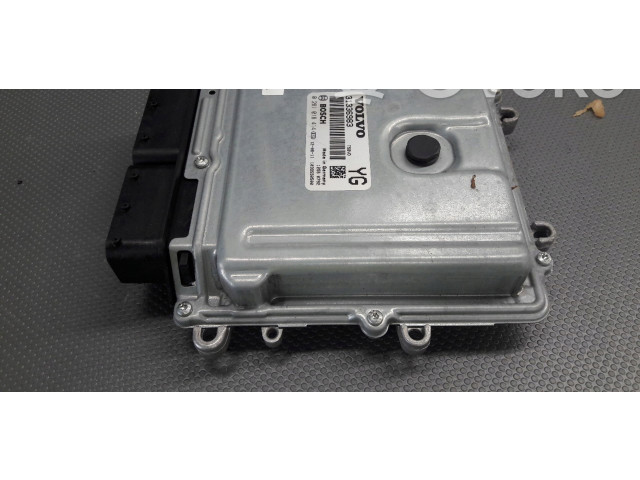 Блок управления двигателя 0281018414   Volvo V70