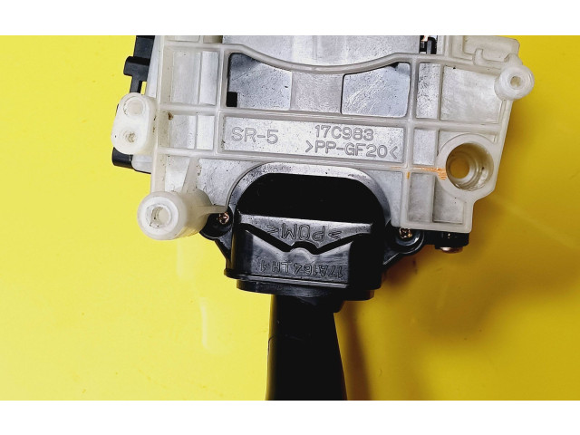 Vstřikovač 17A164 Suzuki Liana