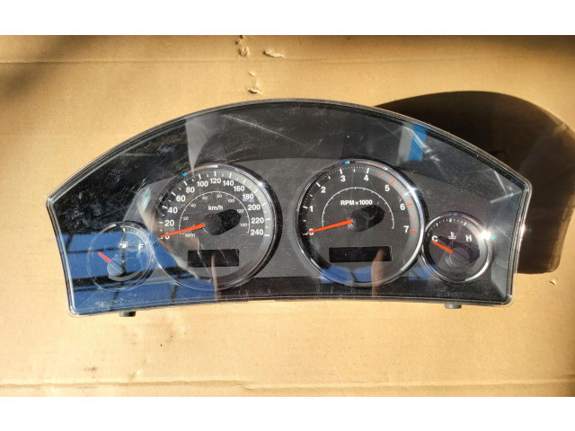 Панель приборов Jeep Cherokee III KJ