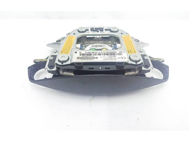 Подушка безопасности водителя 0008605302, 0589P1000927 Mercedes-Benz R W251