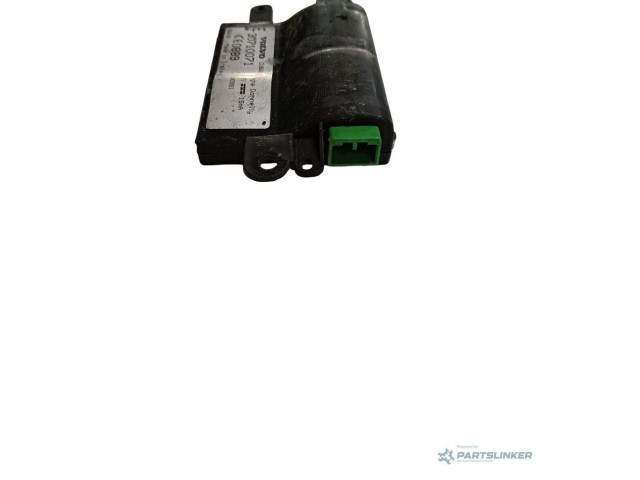 Ручка стеклоочистителей 30710071   Volvo V50