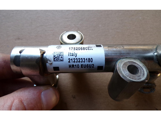 Vstřikovací lišta 175206658R Nissan Juke II F16