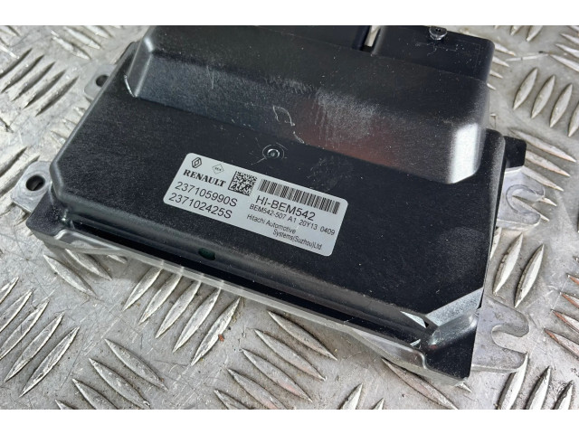Řídící jednotka 237105990S, 237105990 Renault Clio V 2022