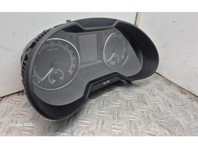 Přístrojová deska Skoda Octavia Mk3 (5E) 2019 5E0920981F