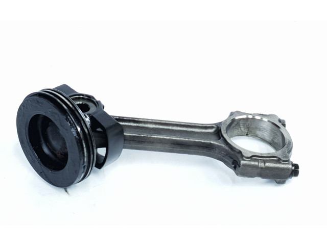 Шатун K9K646 121008820R, 121008820R    Renault Clio IV  