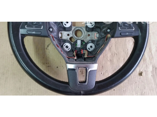 Руль Volkswagen Touran II  2010 - 2016 года 5C0419091K      