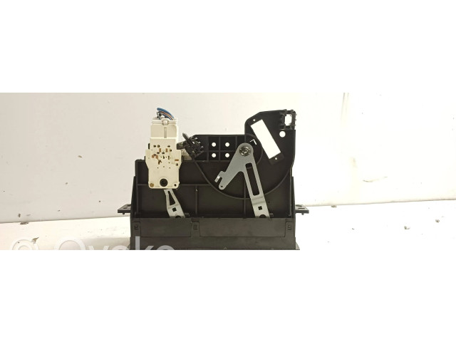 Блок управления климат-контролем SH24, UBE5HA Mazda 323