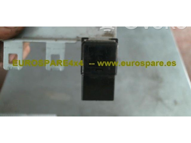 Pojistková skříňka E13, 020301 Nissan Navara D22 2001