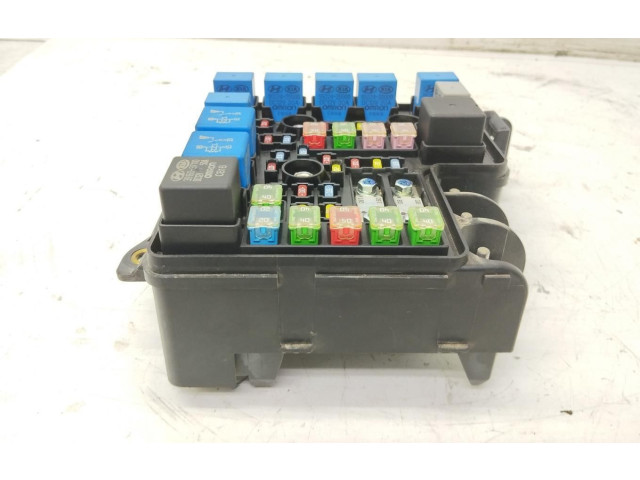 Блок предохранителей 919501H030 KIA Ceed