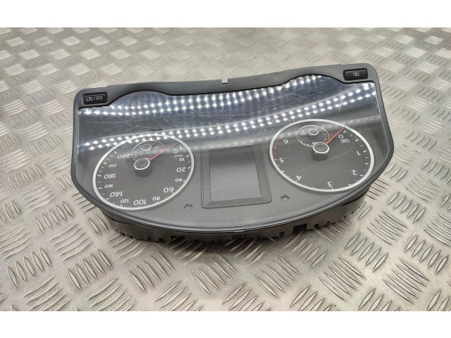 Přístrojová deska Volkswagen Tiguan 2010 5N0920872A