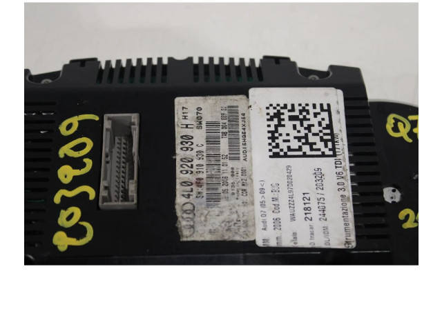 Přístrojová deska  Audi Q7 4L 2006 4L0920930H  