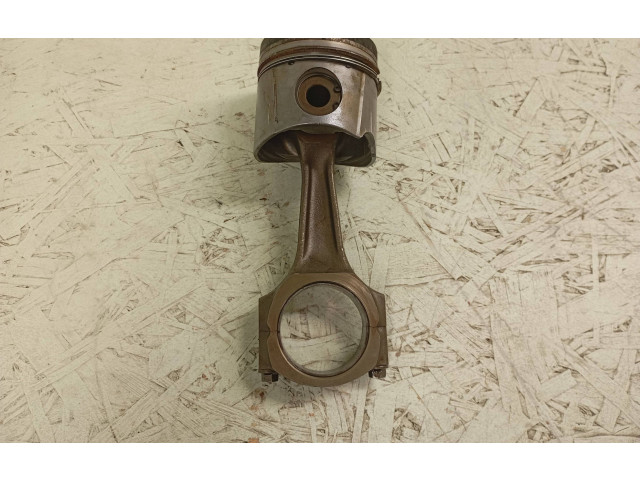 Поршень с шатуном ERR7179, ERR6953 Land Rover Discovery