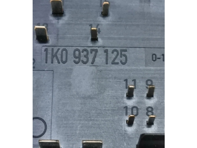 Блок предохранителей 1K0937125, 1K0937125A Skoda Octavia Mk2 (1Z)