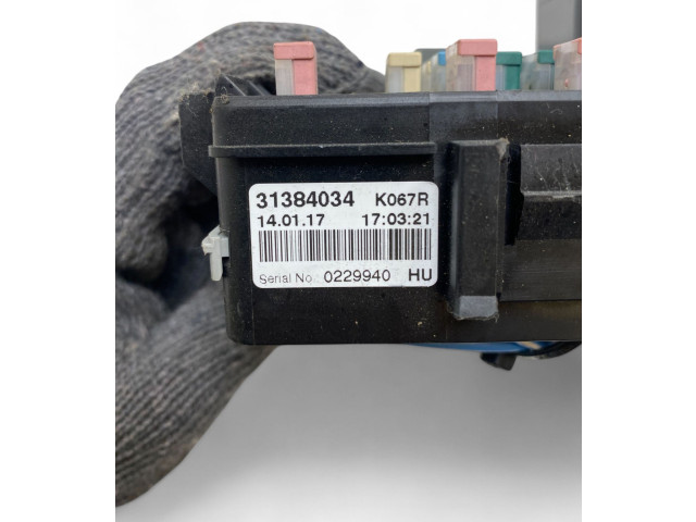 Блок предохранителей 31384034 Volvo XC90