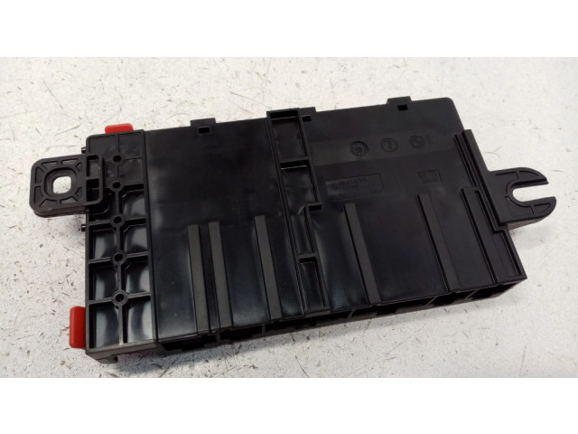 Узел подключения плюсовых проводов