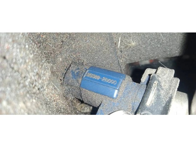 Топливная рампа 353102B00, 35310-2B00   KIA Ceed 1.4 