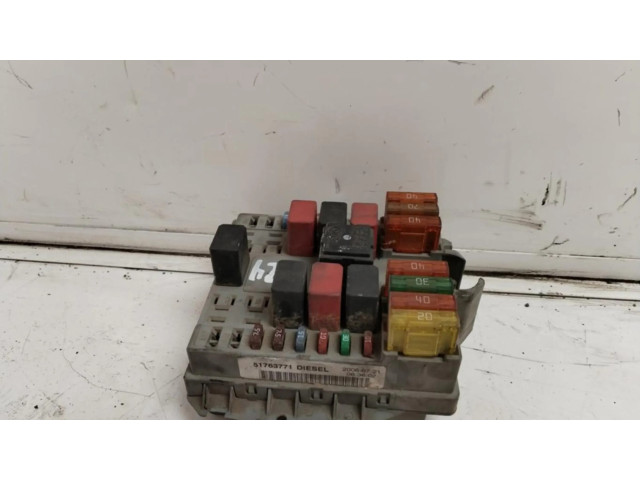 Pojistková skříňka 51763771 Fiat Doblo