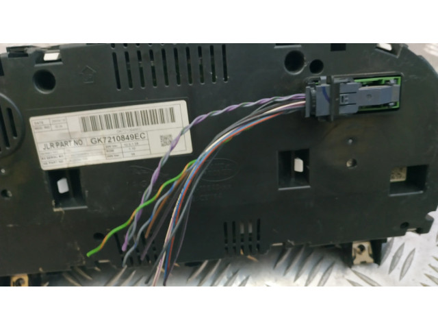 Панель приборов GK7210849EC Land Rover Discovery Sport