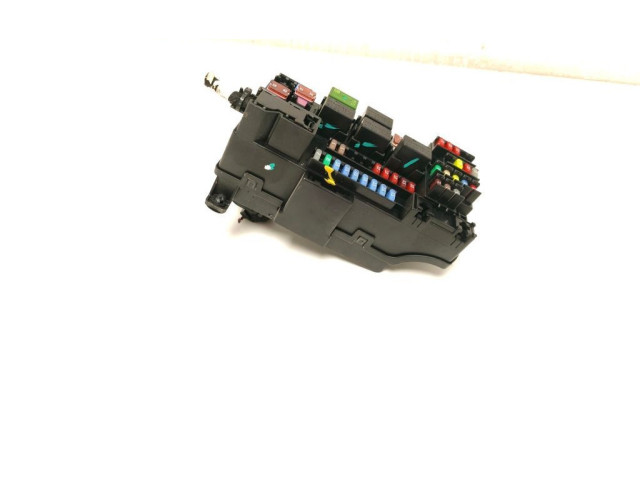 Pojistková skříňka 2109261 Chevrolet Trax 2013