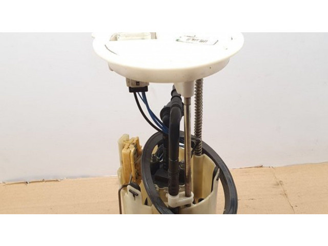 Насос топлива (в топливном баке)