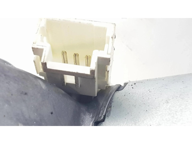 Моторчик заднего дворника 8200734582 Dacia Sandero