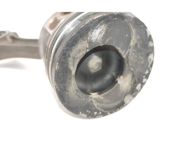 Píst 045CDE, 12R0 Volkswagen Sharan