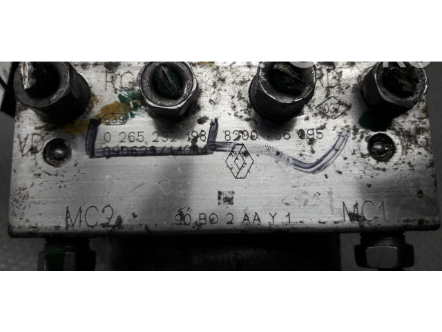 Блок АБС    Dacia  Sandero  2008 - 2012 года