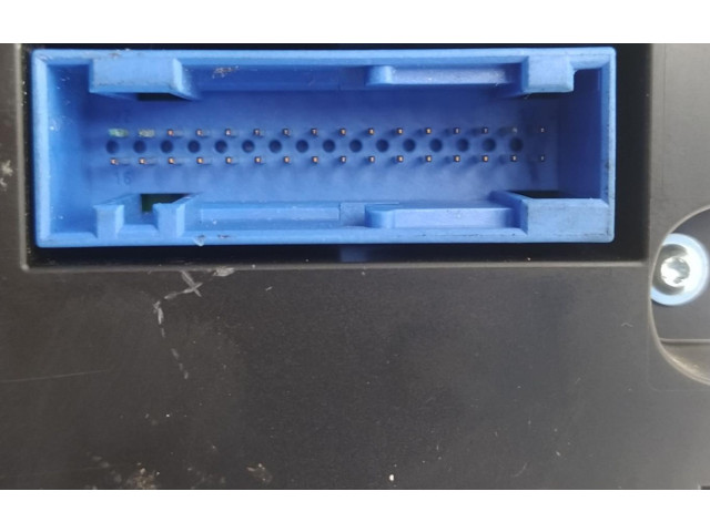 Панель приборов 5K0920960N Volkswagen Golf VI