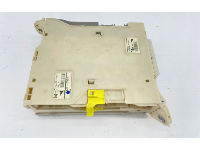   Pojistková skříňka 8273030631, 68281500   Lexus GS 300 350 430 450H 2007