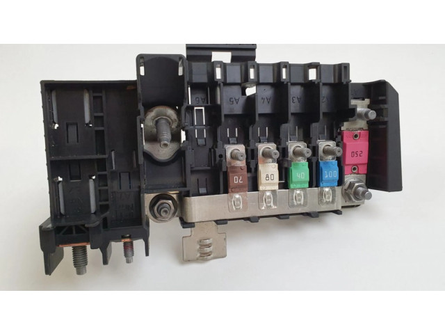 Блок предохранителей A2465402150 Mercedes-Benz B W246 W242