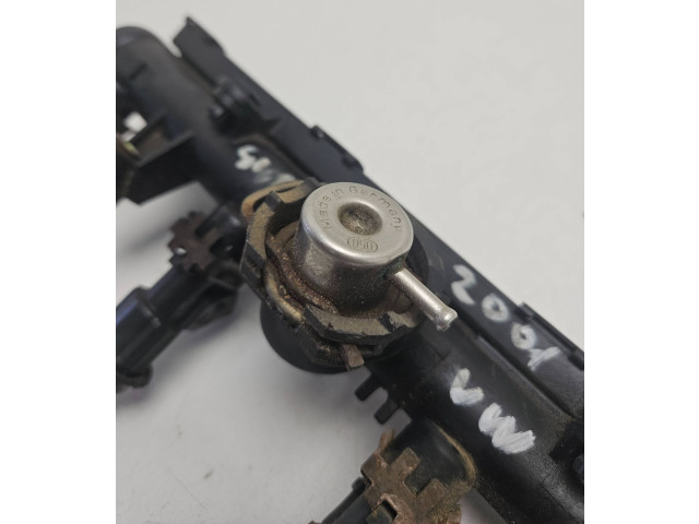 Топливная рампа 0280151071   Volkswagen Polo III 6N 6N2 6NF  